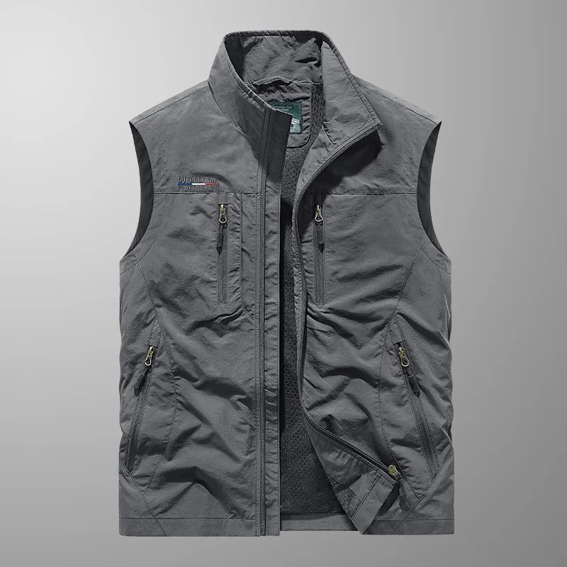 Threadanova | Cargo vest with multiple pockets