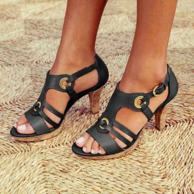 Threadanova | Cruz Sandal